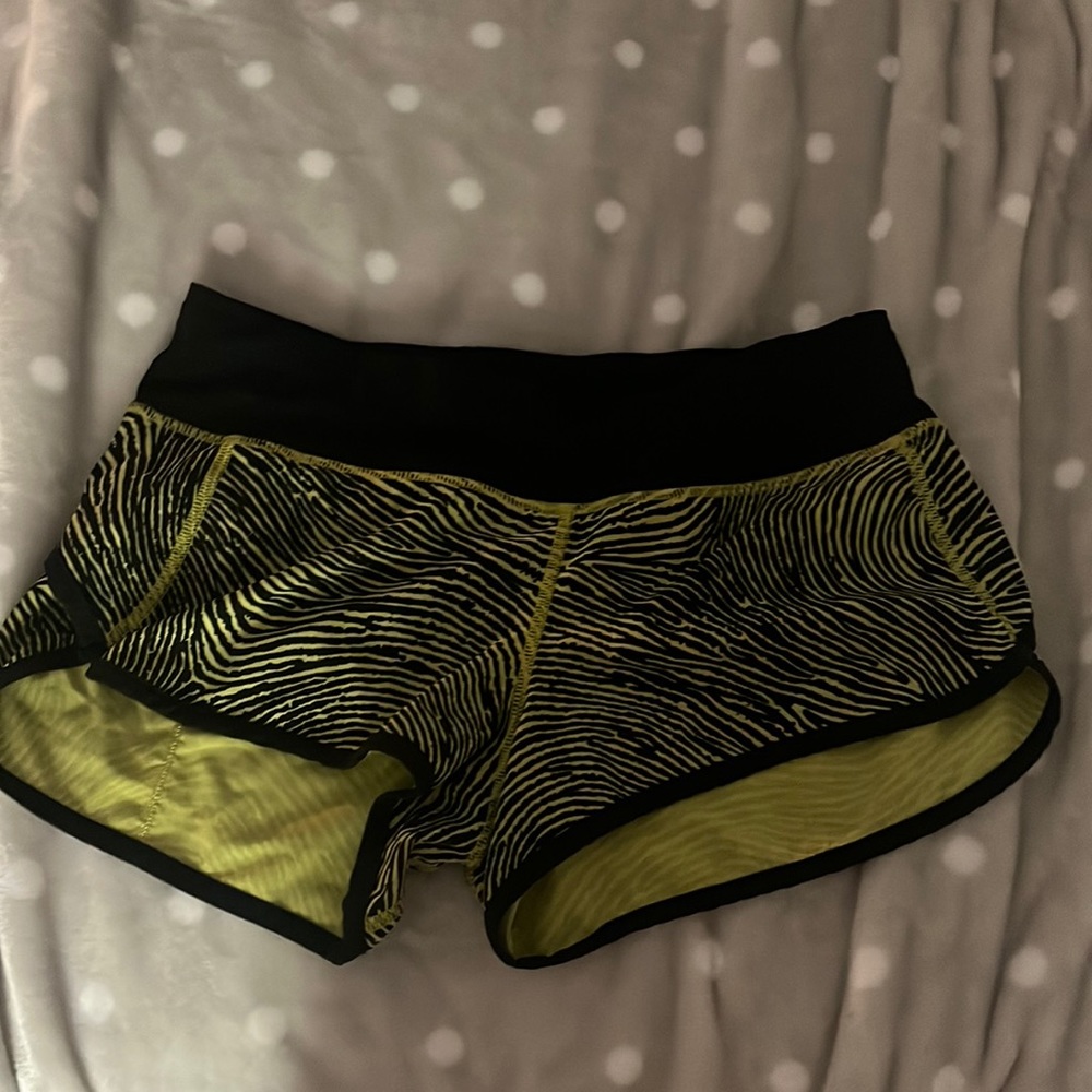 Lululemon speed shorts size 4